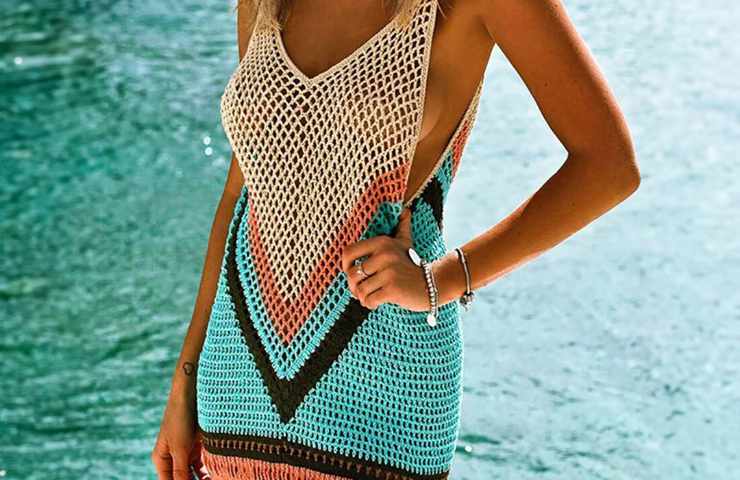 Quels sont les imprimés les plus tendance pour les robes de plage cette saison ?